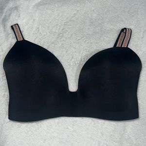 VICTORIA'S SECRET black Bra Size 34DD